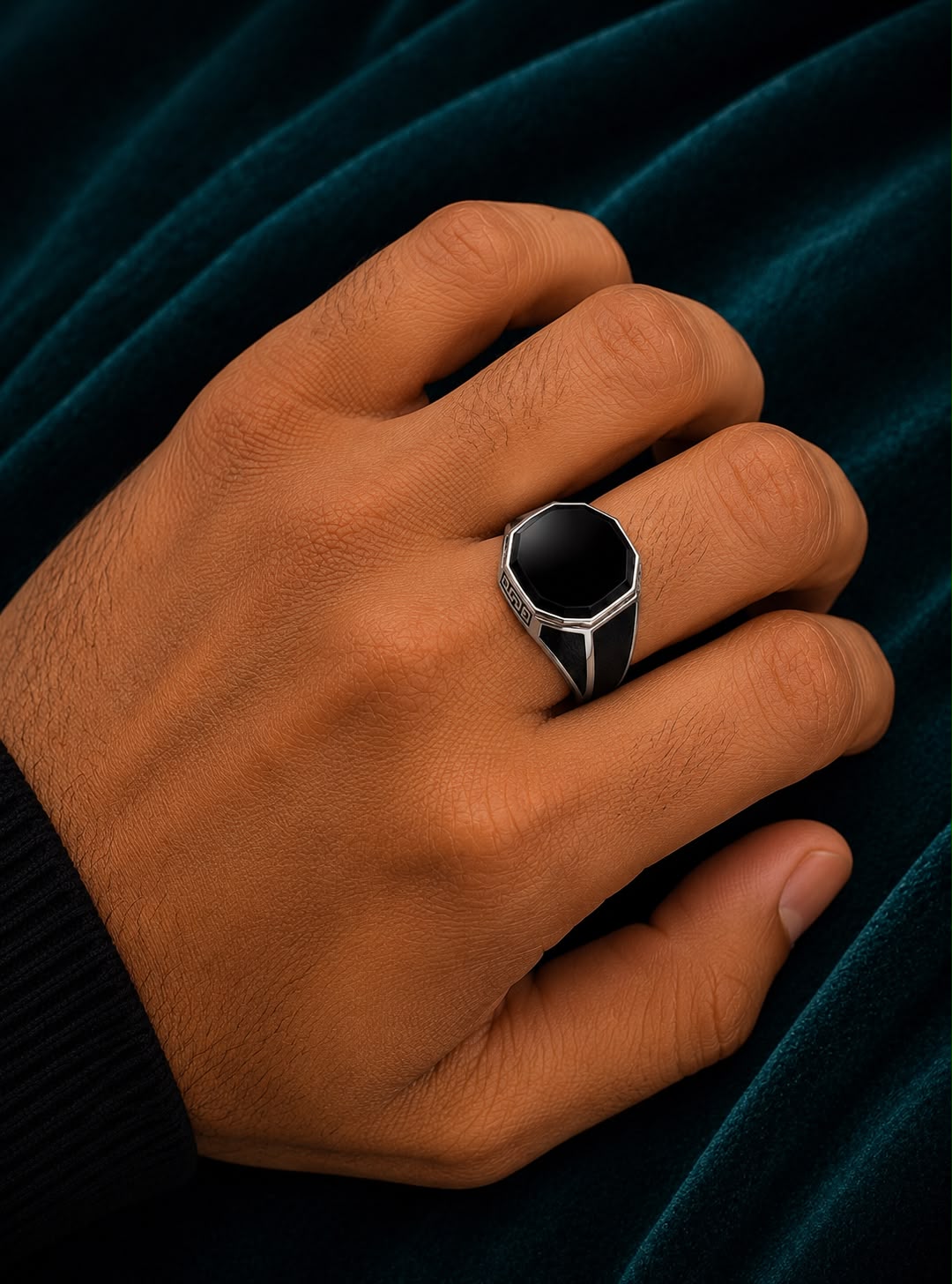 Black Onyx Style Statement Ring